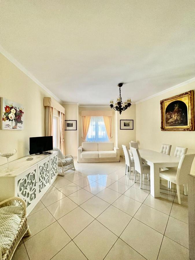 Short-Lets D33, Part Of The House Is Available For Short-Term Rentals In Sorrento Center Eksteriør bilde